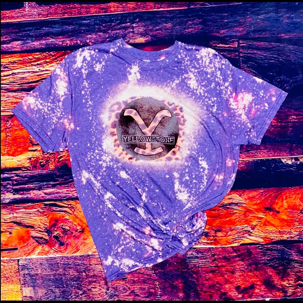 Yellowstone Tee💜